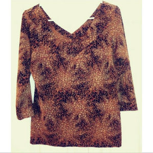 Floral/Firework Pattern V-Neck Top